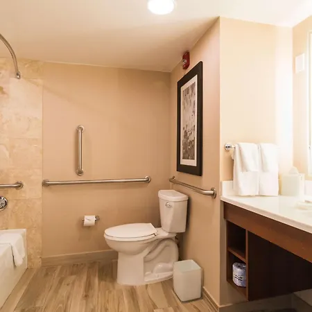 The Inverness Denver, A Hilton Golf & Spa Resort Englewood Exterior photo